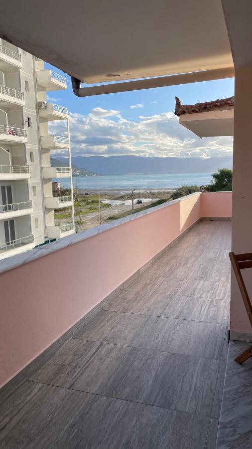 Vila Osmenaj Rent Room Or Apartment Vlore Luaran gambar
