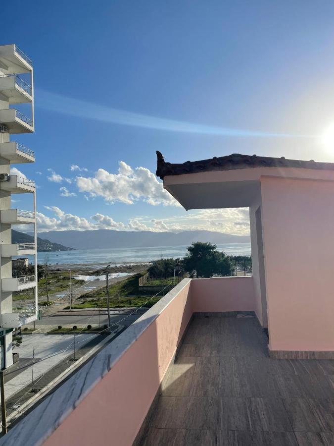 Vila Osmenaj Rent Room Or Apartment Vlore Luaran gambar