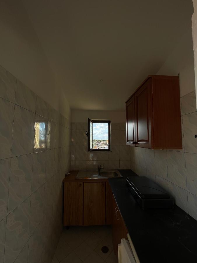 Vila Osmenaj Rent Room Or Apartment Vlore Luaran gambar
