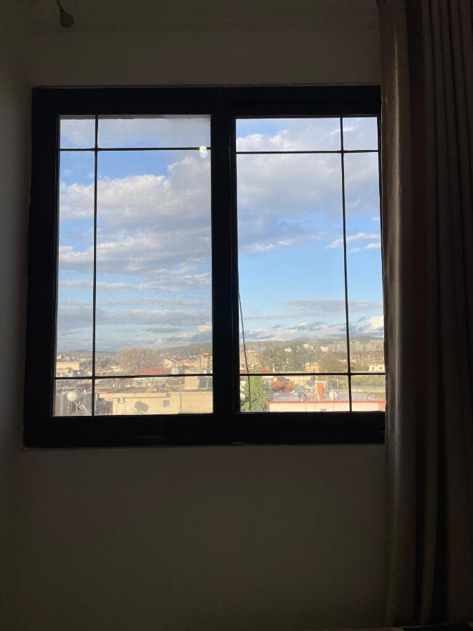 Vila Osmenaj Rent Room Or Apartment Vlore Luaran gambar