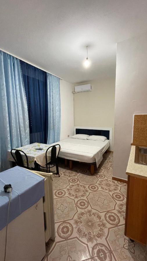 Vila Osmenaj Rent Room Or Apartment Vlore Luaran gambar