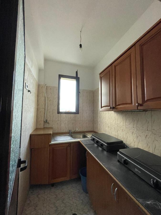 Vila Osmenaj Rent Room Or Apartment Vlore Luaran gambar